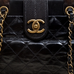 Pre Owned حقيبة كتف شانيل يد علوية بيندي CC باريس بومباي جلد مبطنة سوداء