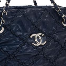 مملوكة مسبقًا Chanel Blue Bubble Quilted Tote