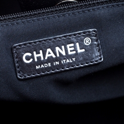 Pre Owned Chanel Black/Maroon Leather Top Handle Bag