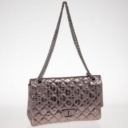 Pre Owned Chanel Metallic Silver Leather 2.55 Reissue Quilted Classic 226 Flap Bag