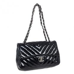 Pre Owned Chanel Black Surpique Chevron Medium Flap Bag