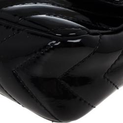 Pre Owned Chanel Black Surpique Chevron Medium Flap Bag