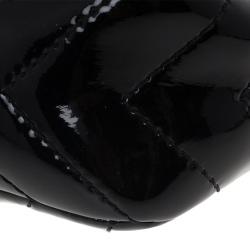 Pre Owned Chanel Black Surpique Chevron Medium Flap Bag