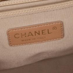 مملوكة مسبقًا Chanel Green Leather Small New Bubble Flap Bag