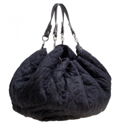 Pre Owned Chanel Dark Blue Quilted Denim Drawstring Bucket Bag