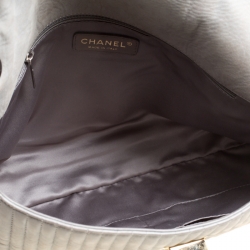 Pre Owned Chanel Grey Quilted Leather Mademoiselle Ligne Shoulder Bag