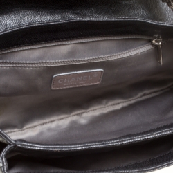 Pre Owned Chanel Black Quilted Caviar Leather Reissue Shoulder Bag