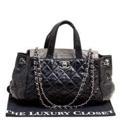 Pre Owned Chanel Black Quilted Glazed Leather Portobello Top Handle Bag