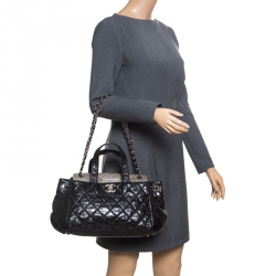 Pre Owned Chanel Black Quilted Glazed Leather Portobello Top Handle Bag