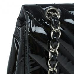 Pre Owned Chanel Black Patent Leather Quilted Jumbo Chevron Flap Bag
