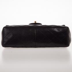 Pre Owned Chanel Black Lambskin Vintage Classic Flap Bag