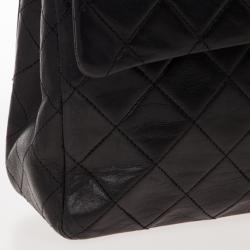 Pre Owned Chanel Black Lambskin Vintage Classic Flap Bag