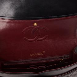 Pre Owned Chanel Black Lambskin Vintage Classic Flap Bag