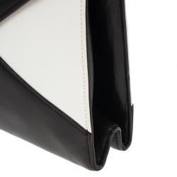 Pre Owned Chanel Black And White Envelope Shoulder Bag 