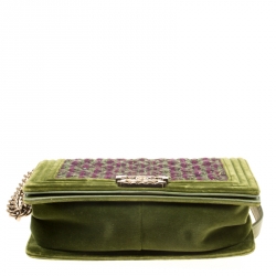 مملوكة مسبقًا Chanel Olive Green Quilted Tweed and Velvet Medium Boy Flap Bag