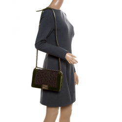مملوكة مسبقًا Chanel Olive Green Quilted Tweed and Velvet Medium Boy Flap Bag