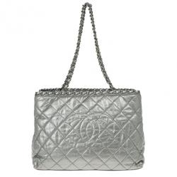 Pre Owned Chanel Metallic Leather Chain Me Tote