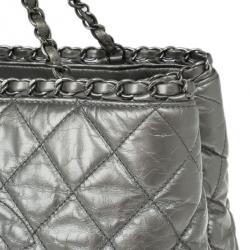 Pre Owned Chanel Metallic Leather Chain Me Tote