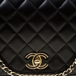 Pre Owned Chanel Black Leather Top Handle Flap Bag