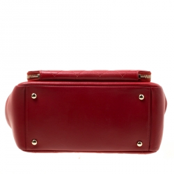 مملوكة مسبقًا Chanel Red Quilted Leather Small Shopping Bag 
