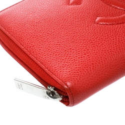 مملوكة مسبقًا Chanel Coral Red Caviar Leather Large CC Zip Around Wallet