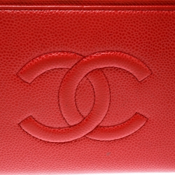 مملوكة مسبقًا Chanel Coral Red Caviar Leather Large CC Zip Around Wallet