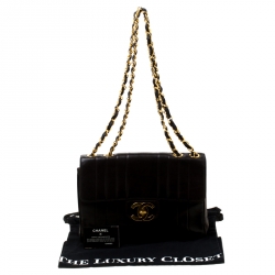 Pre Owned Chanel Black Vertical Quilted Leather Jumbo Vintage Classic Single Flap Bag