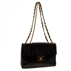 Pre Owned Chanel Black Vertical Quilted Leather Jumbo Vintage Classic Single Flap Bag