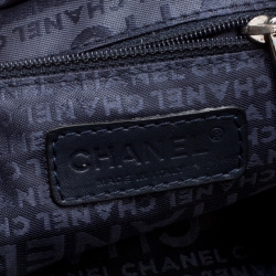 مملوكة مسبقًا حقيبة شانيل ايست ويست بولر جلد كافيار مبطنة خياطة عريضة زرقاء