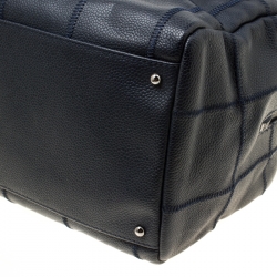 مملوكة مسبقًا حقيبة شانيل ايست ويست بولر جلد كافيار مبطنة خياطة عريضة زرقاء