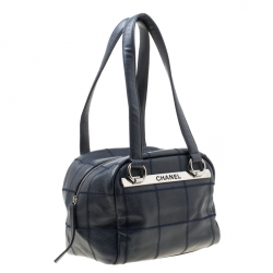 مملوكة مسبقًا حقيبة شانيل ايست ويست بولر جلد كافيار مبطنة خياطة عريضة زرقاء