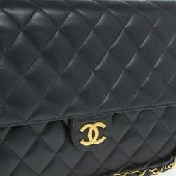 Pre Owned Chanel Black Matelasse Leather Small Shoulder Bag