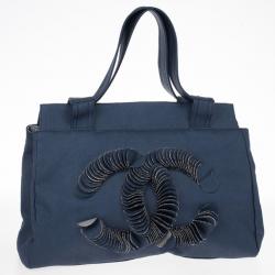 مملوكة مسبقًا Chanel Denim Disc Tote