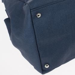 مملوكة مسبقًا Chanel Denim Disc Tote