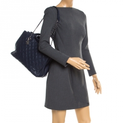 Pre Owned Chanel Navy Blue Quilted Caviar Leather Top Handle Bag