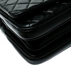 Pre Owned Chanel Black Quilted Leather Top Handle Bag