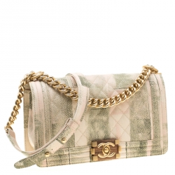 مملوكة مسبقًا Chanel Beige/Green Quilted Watercolor Print Caviar Leather Medium Boy Flap Bag