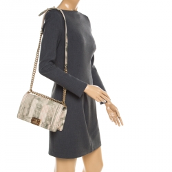 مملوكة مسبقًا Chanel Beige/Green Quilted Watercolor Print Caviar Leather Medium Boy Flap Bag