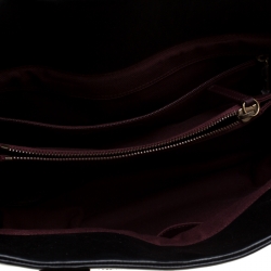 Pre Owned Chanel Black Stingray Leather CC Bindi Top Handle Bag
