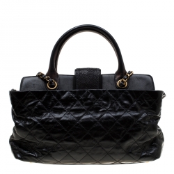 Pre Owned Chanel Black Stingray Leather CC Bindi Top Handle Bag