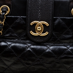 Pre Owned Chanel Black Stingray Leather CC Bindi Top Handle Bag