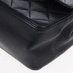 Pre Owned Chanel Vintage Black Medium Lambskin Flap Bag