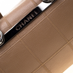 مملوكة مسبقًا حقيبة شانيل ايست ويست بولر جلد كافيار مبطنة خياطة عريضة سوداء