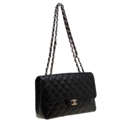 مملوكة مسبقًا Chanel Black Quilted Leather Classic Single Flap Bag