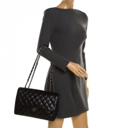 مملوكة مسبقًا Chanel Black Quilted Leather Classic Single Flap Bag