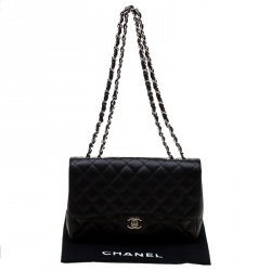مملوكة مسبقًا Chanel Black Quilted Leather Classic Single Flap Bag