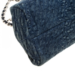 Pre Owned Chanel Blue Camellia Embroidered Denim Just Mademoiselle Bowling Bag