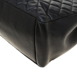مملوكة مسبقًا Chanel Black Quilted Caviar Leather Grand Shopper Tote