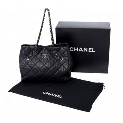 Pre Owned Chanel Black Bubble Quilt Flap Shoulder Bag