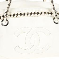 Pre Owned Chanel White Leather Chain Trim Luxe Ligne Bowler Boston Duffle Bag